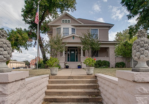 Celina home exterior before painting