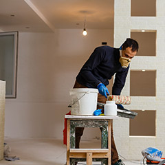 Man preparing for popcorn removal